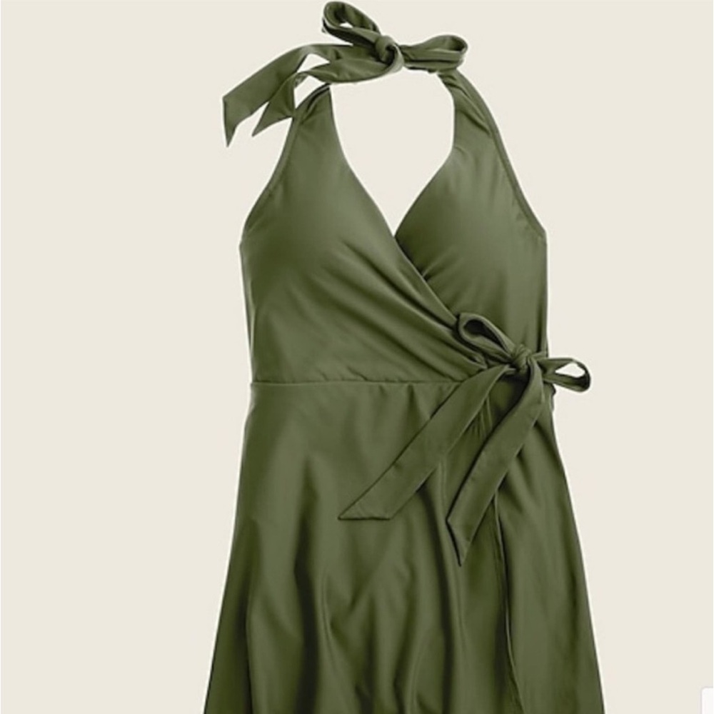 J.Crew. Size 6. Olive. Modest and flattering one-piece bathing suit.